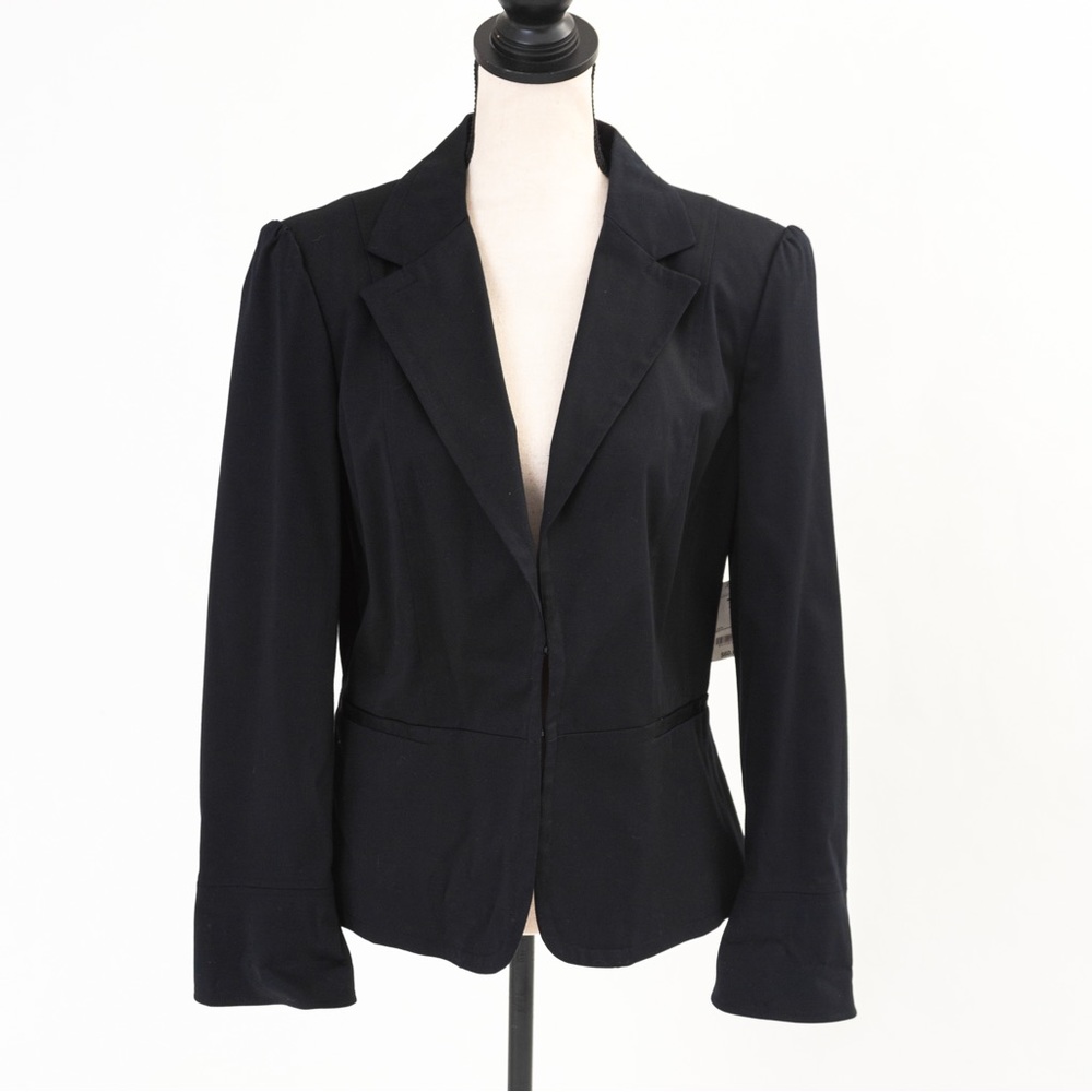 Classic timeless black tailored blazer fall fashion Worthington 14 minimalist